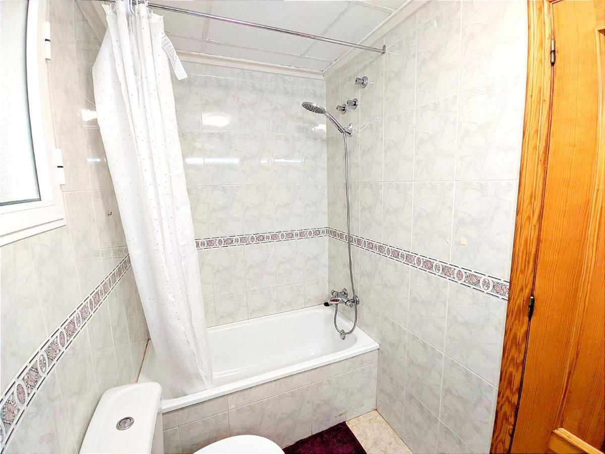 Modern Apartment 3Mins Walk To Playa Del Cura Beach Torrevieja Buitenkant foto